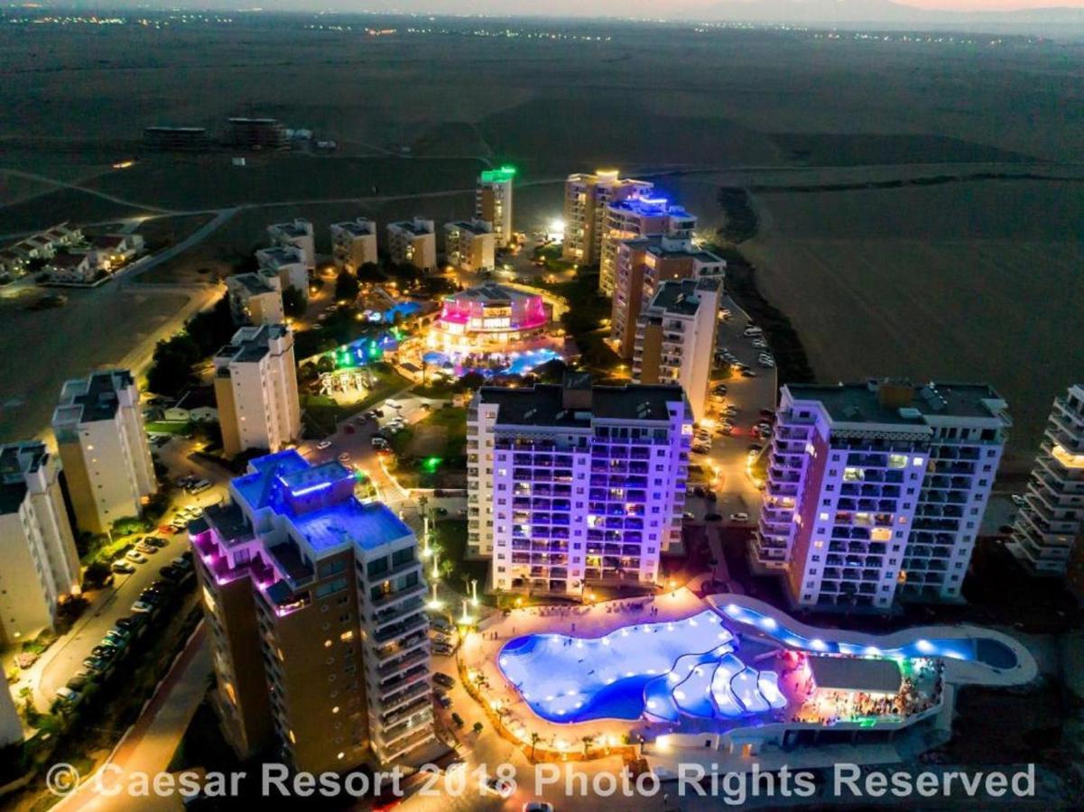 Rufus Pool In Caesar & דירה